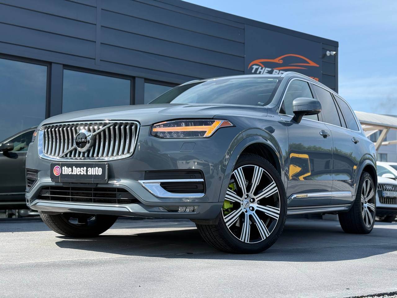 Volvo XC90 - фото 2