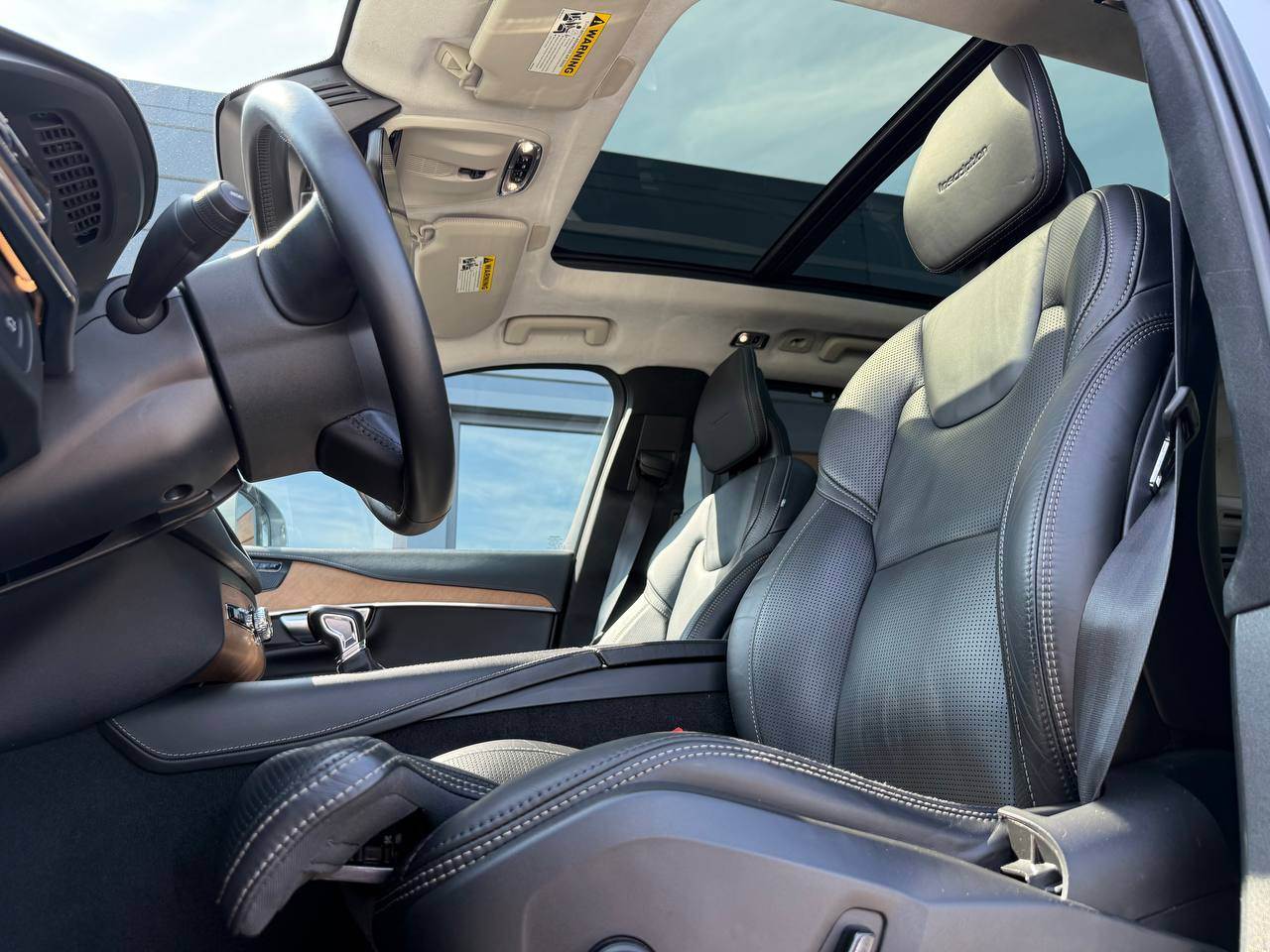 Volvo XC90 - фото 33