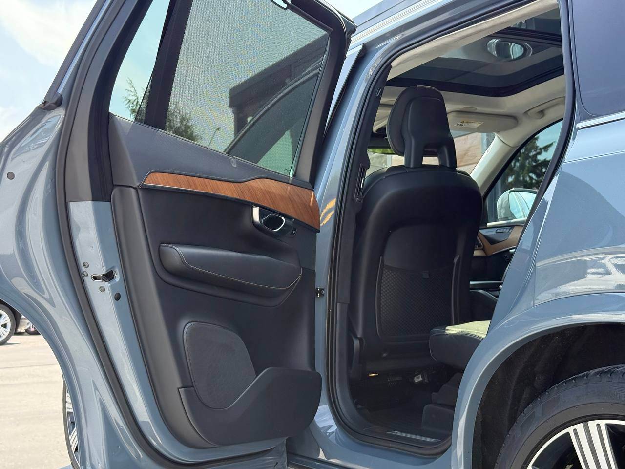 Volvo XC90 - фото 48