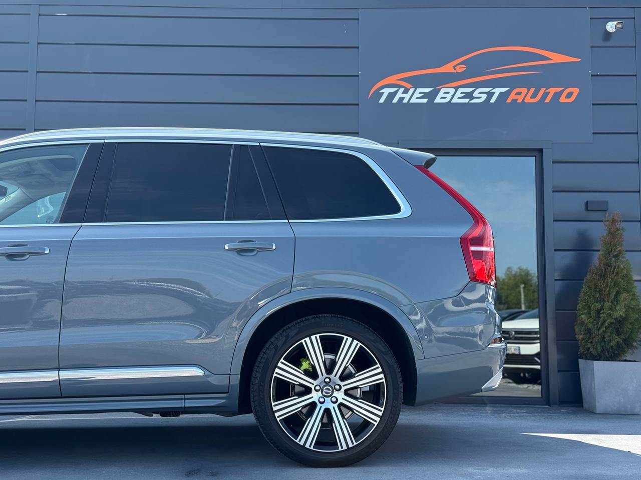 Volvo XC90 - фото 6