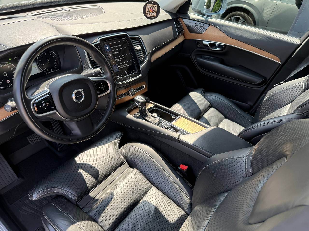 Volvo XC90 - фото 34