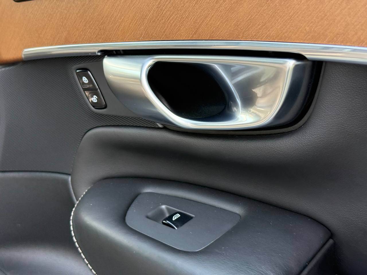 Volvo XC90 - фото 72