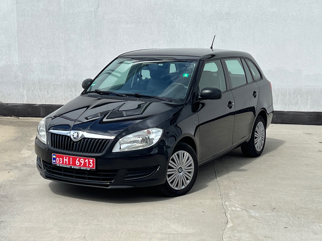 Skoda Fabia - фото 2