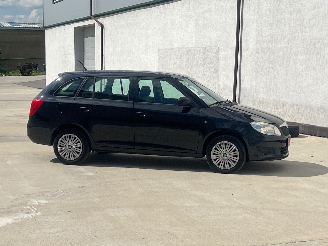 Skoda Fabia - фото 59