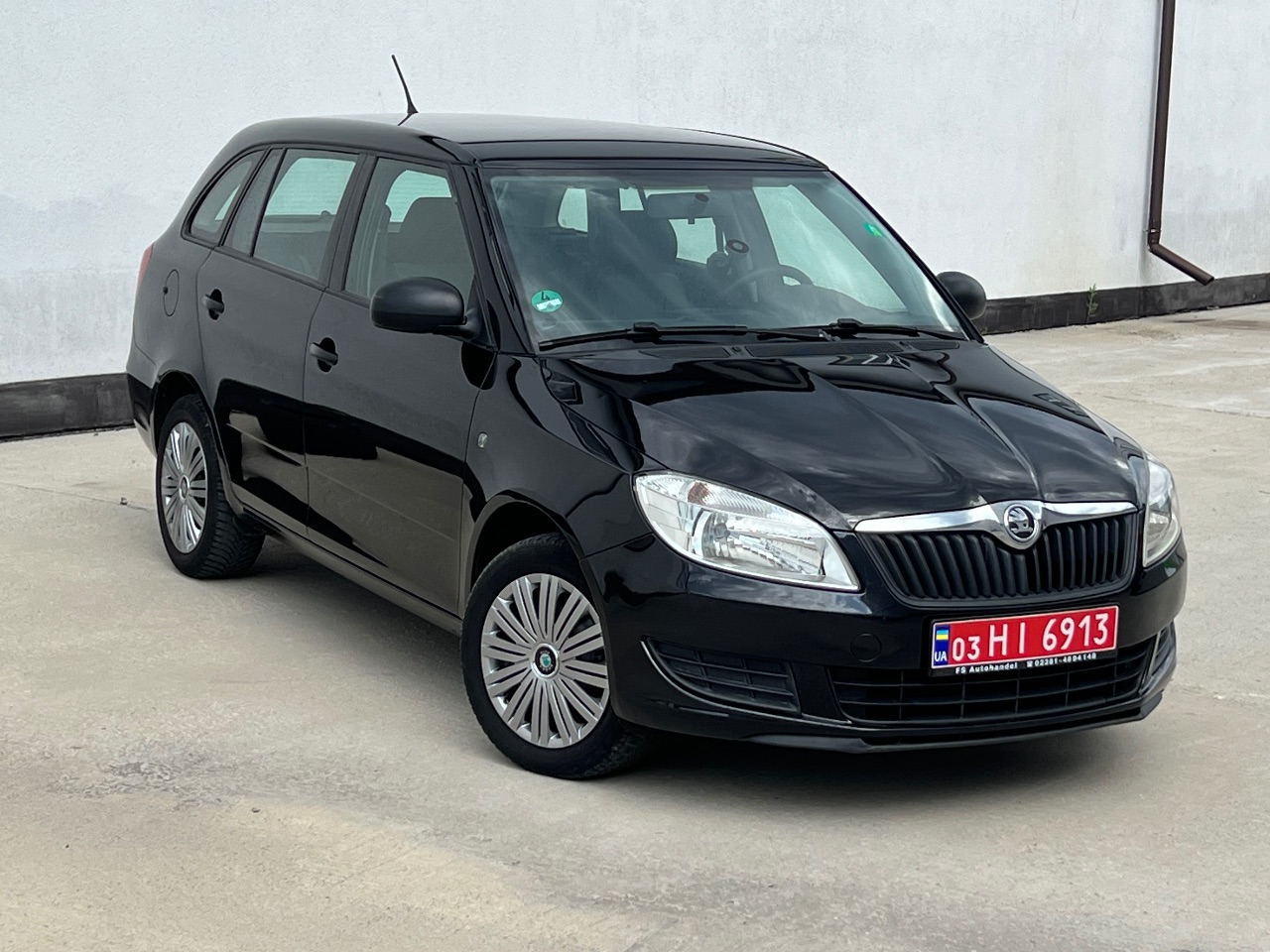 Skoda Fabia - фото 1