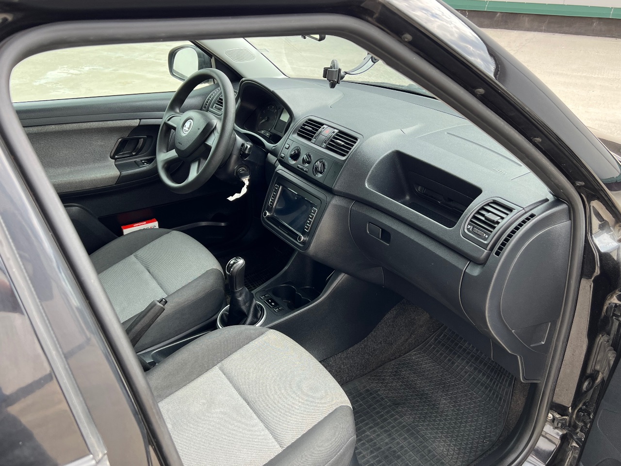 Skoda Fabia - фото 28