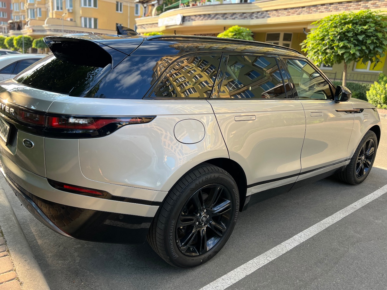 Land Rover Range Rover Velar - фото 37
