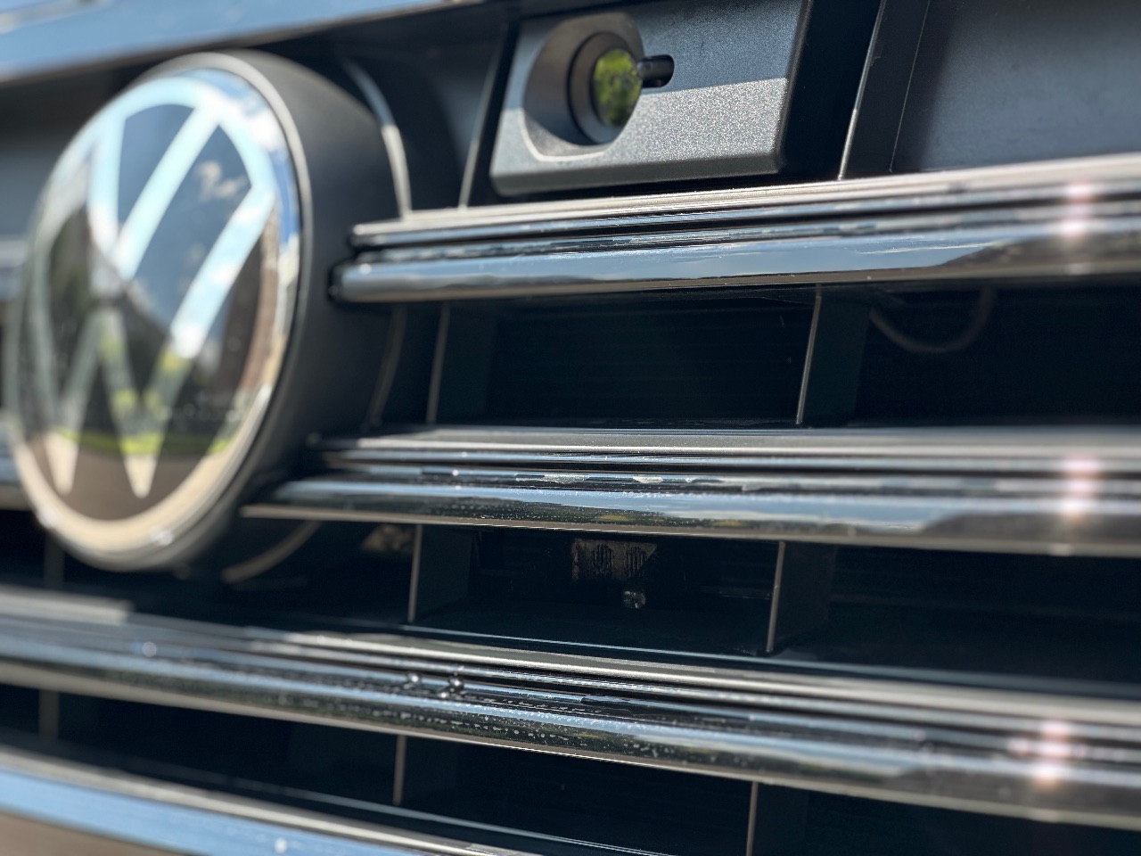 Volkswagen Touareg - фото 8