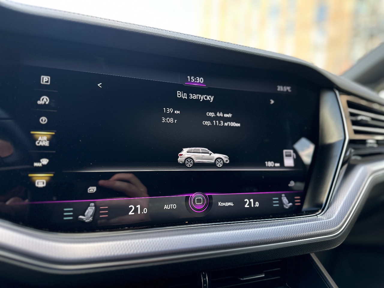 Volkswagen Touareg - фото 29