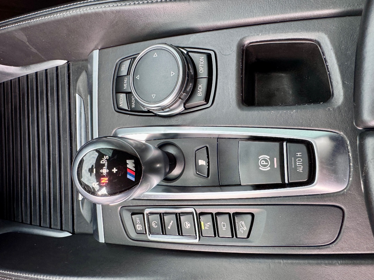 BMW X6 M - фото 15