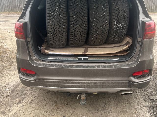 Kia Sorento - фото 3