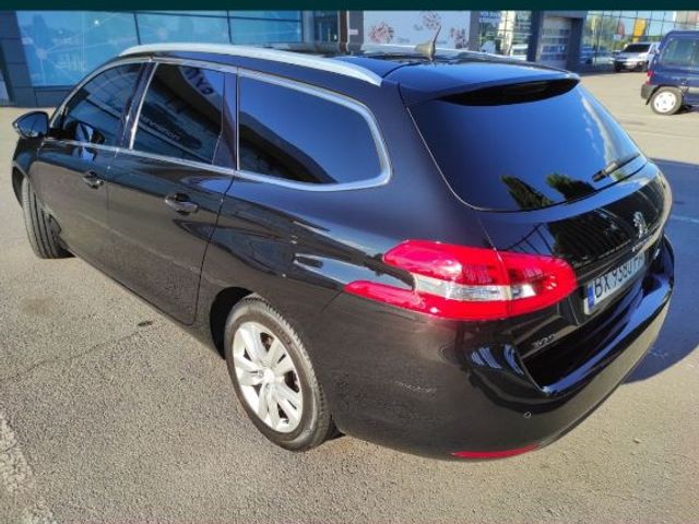 Peugeot 308 - фото 3