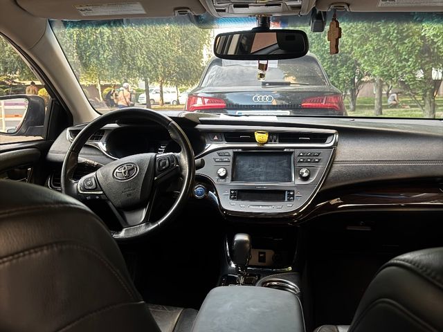 Toyota Avalon - зображення 5