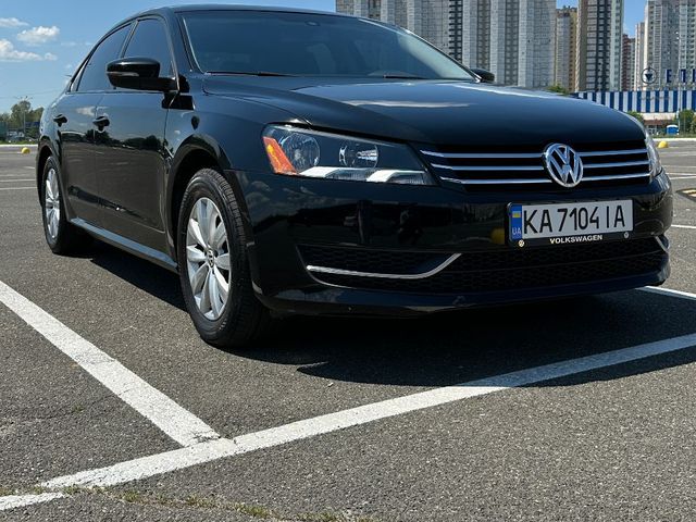Volkswagen Passat (North America and China) 2014, Проліски, $10 500 - зображення 1