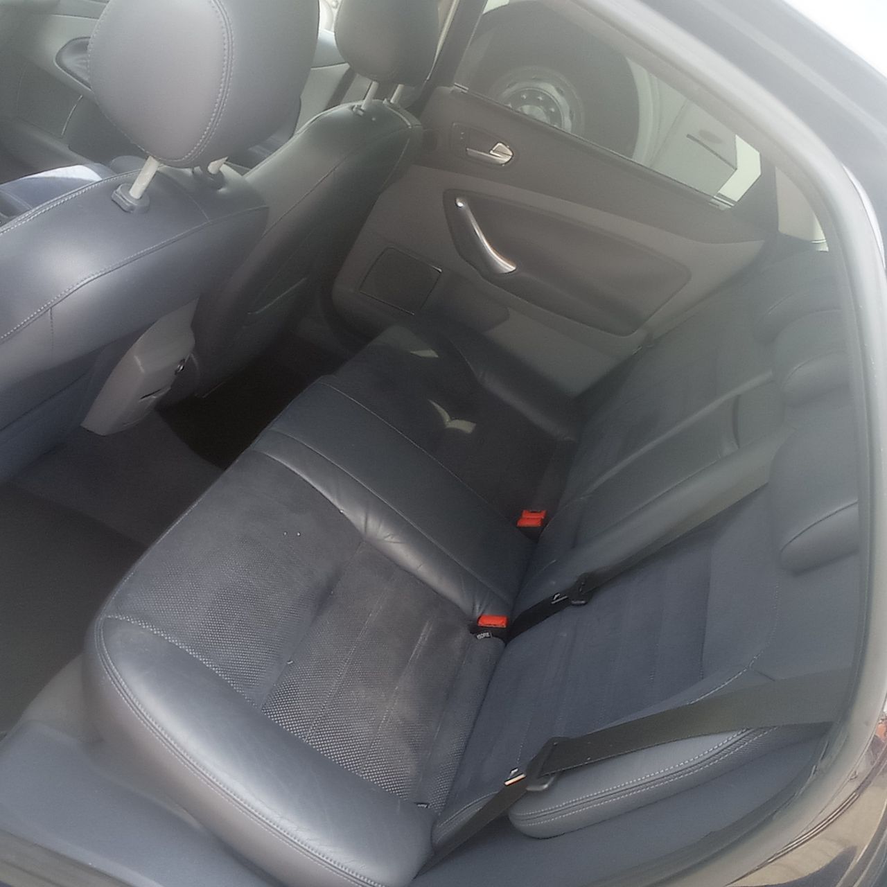 Ford Mondeo - фото 7