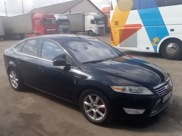 Ford Mondeo - зображення 2