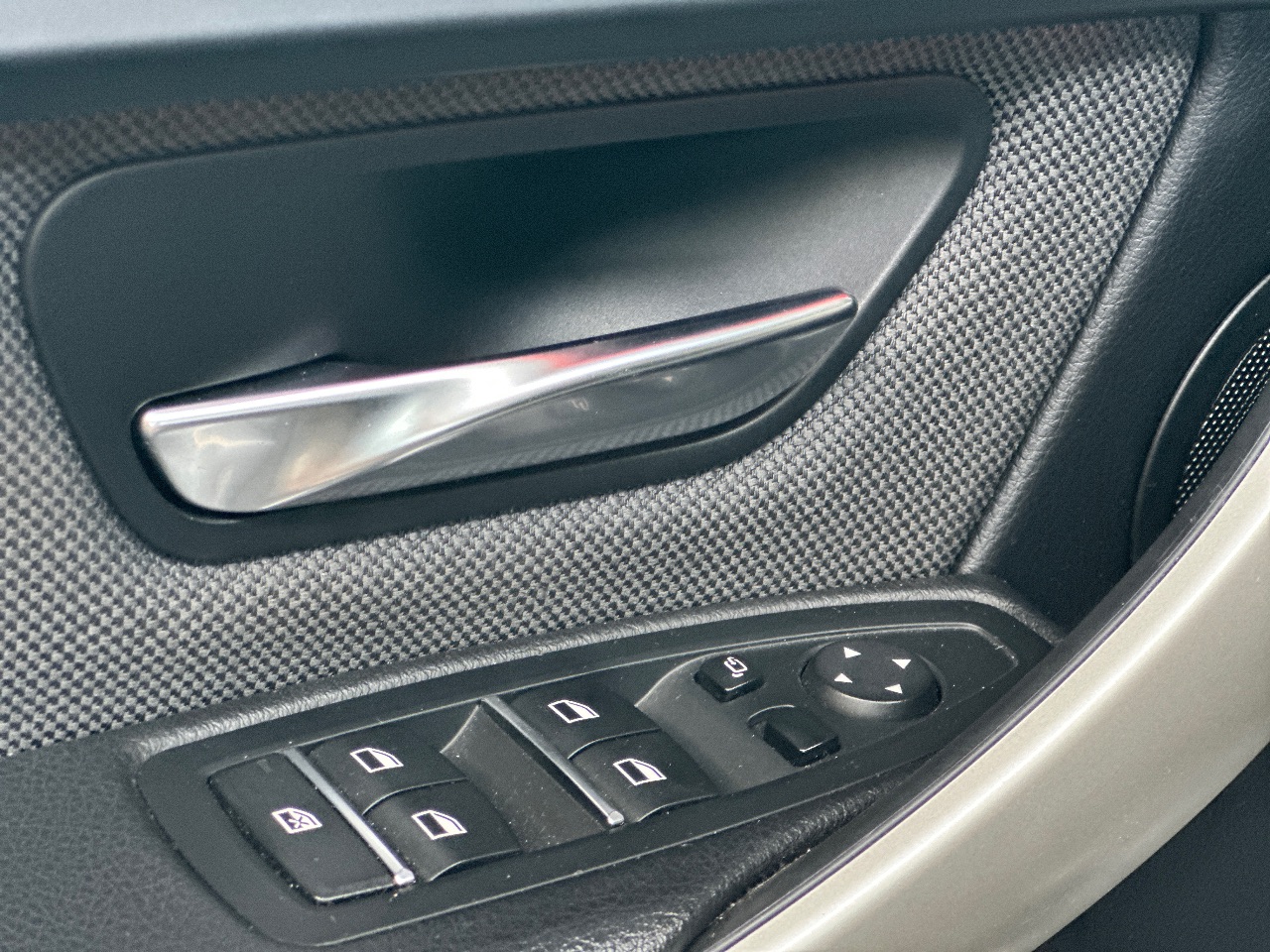 BMW 3 серії - фото 12