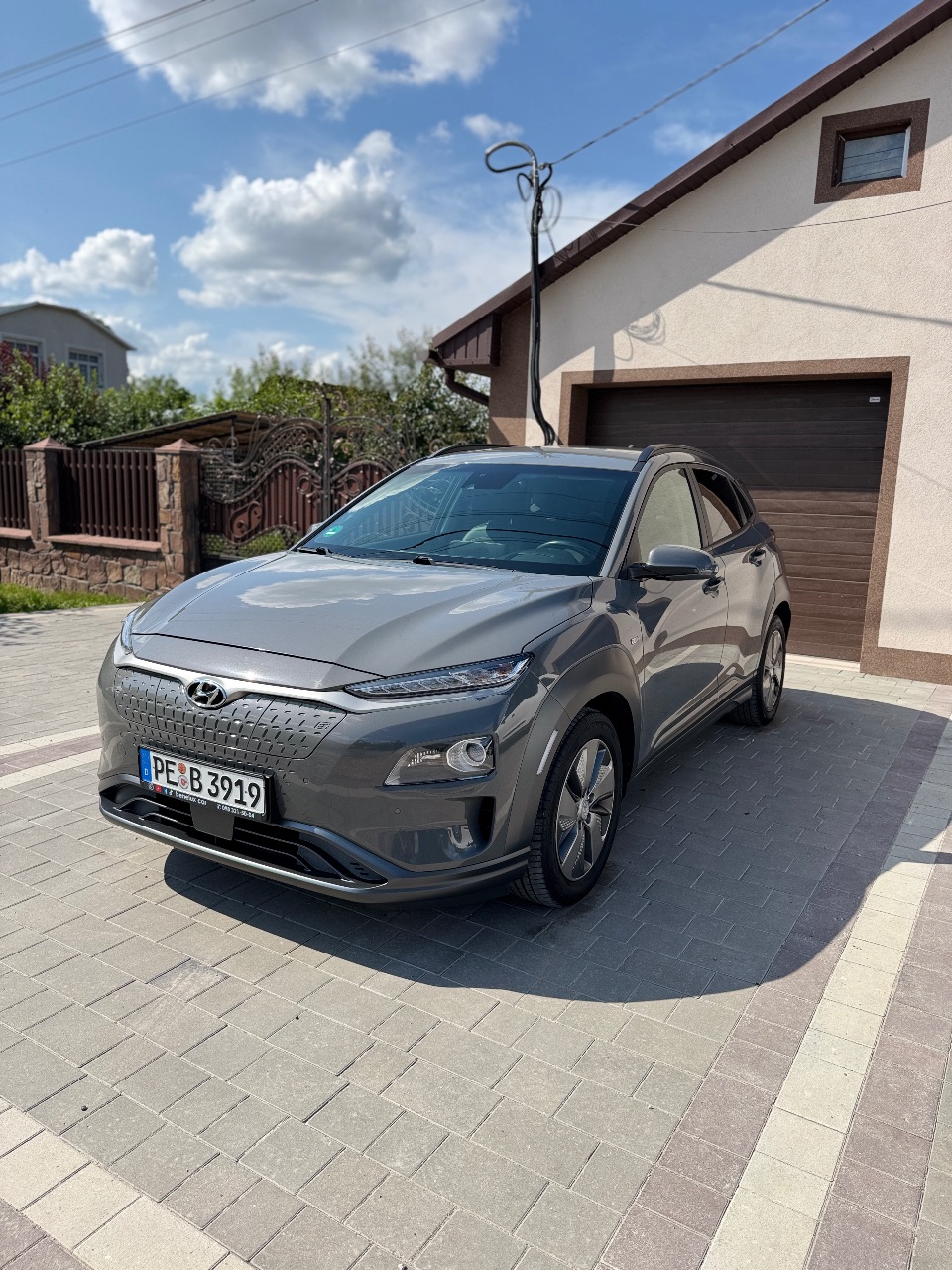 Hyundai Kona - фото 1