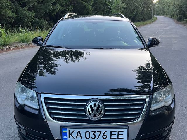 Volkswagen Passat - фото 3