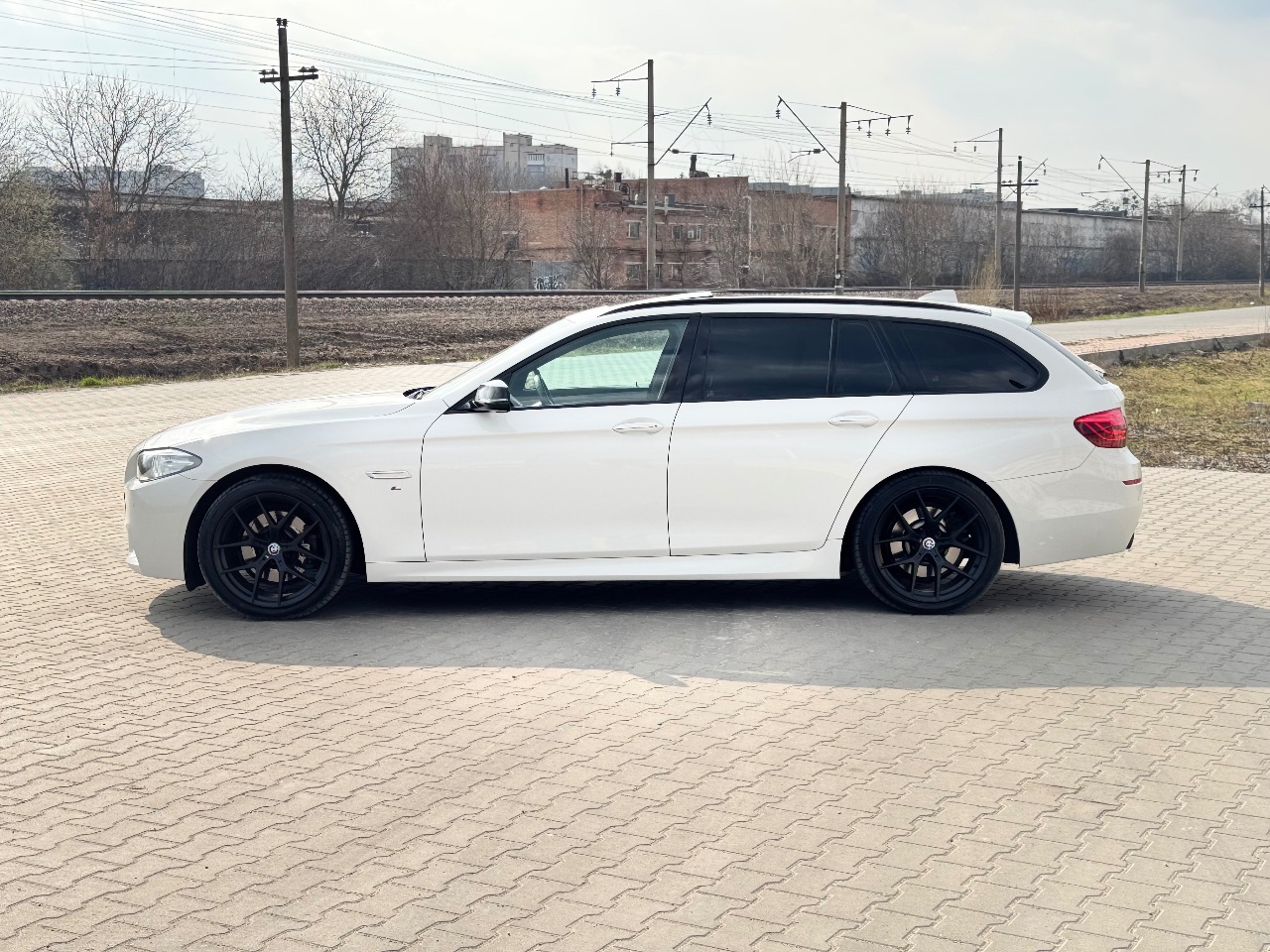 BMW 5 серії - фото 7