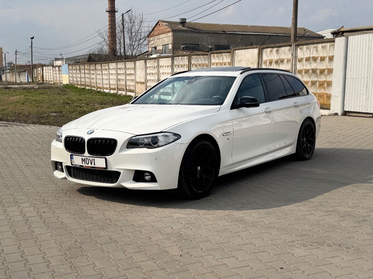 BMW 5 серії - фото 8