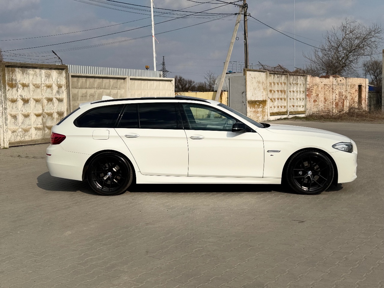 BMW 5 серії - фото 12