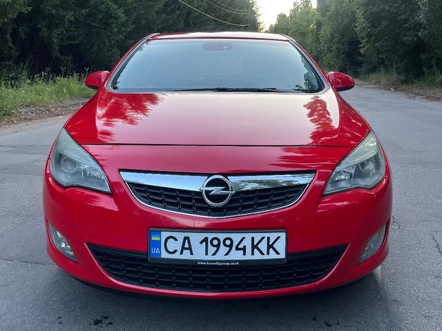 Opel Astra - фото 3