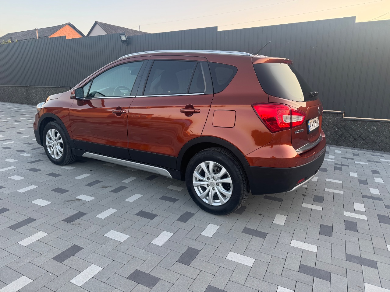 Suzuki SX4 - фото 7