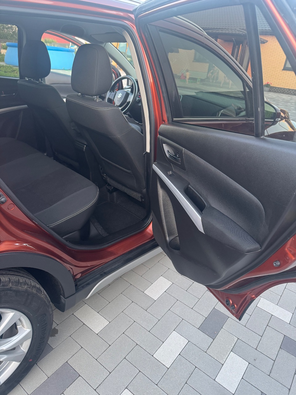 Suzuki SX4 - фото 18