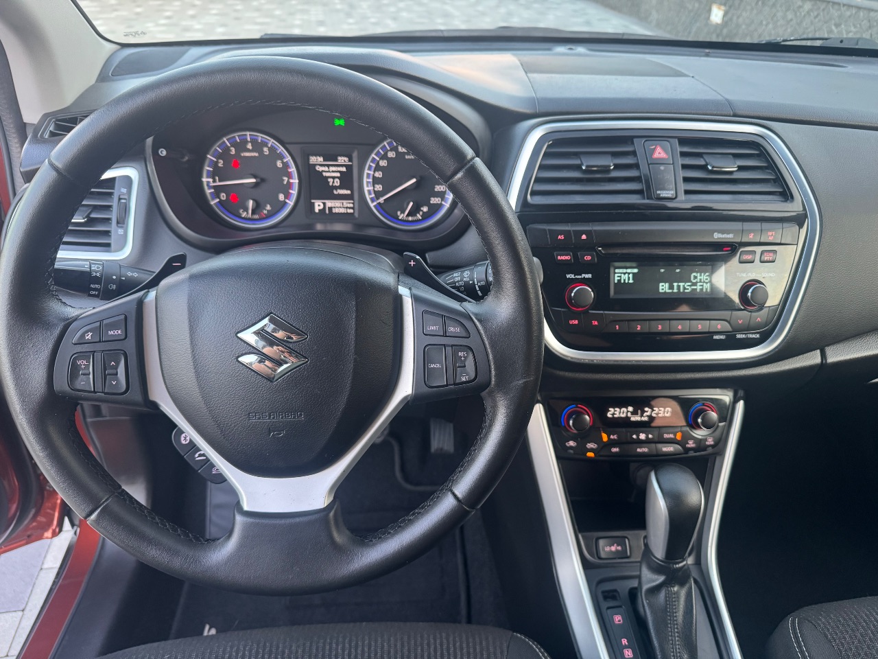 Suzuki SX4 - фото 12