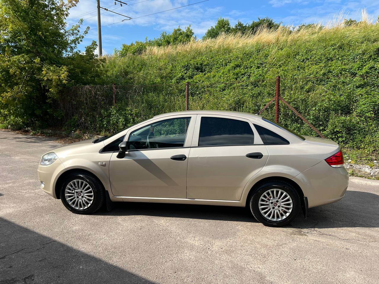 Fiat Linea - фото 7