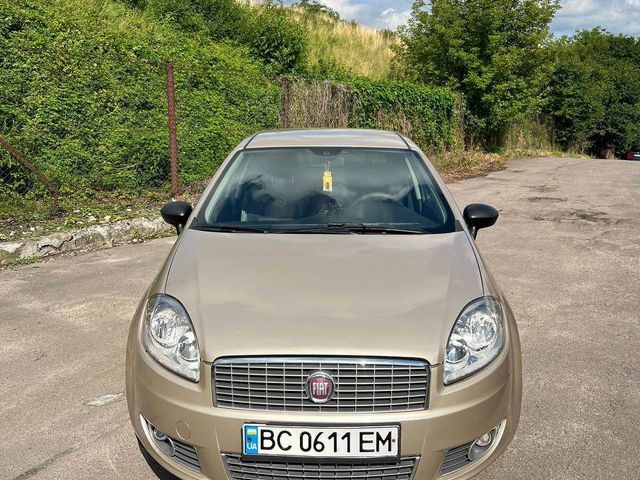 Fiat Linea - фото 3