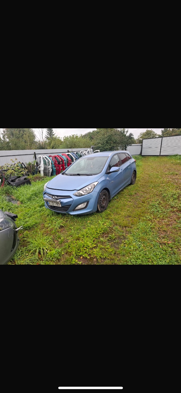 Hyundai i30 - фото 1