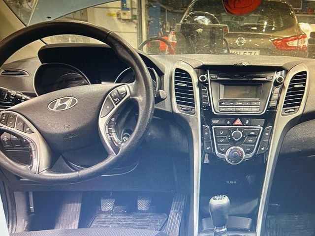 Hyundai i30 - фото 4