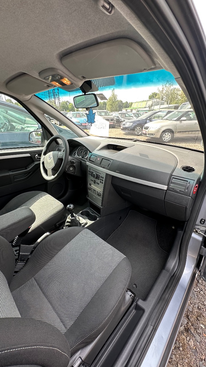 Opel Meriva - фото 21