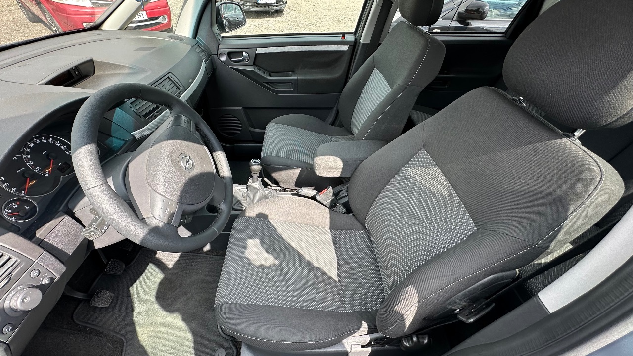 Opel Meriva - фото 24