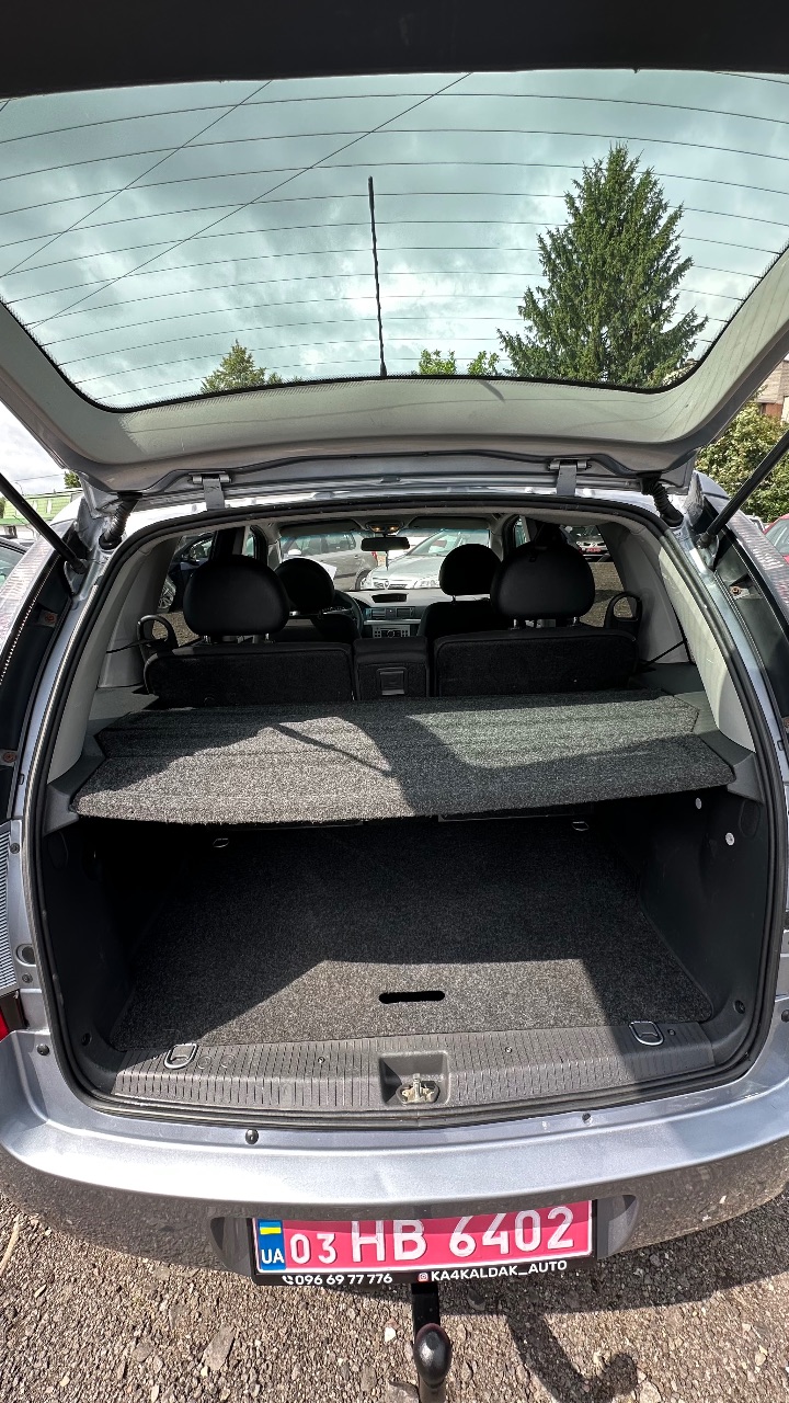 Opel Meriva - фото 9