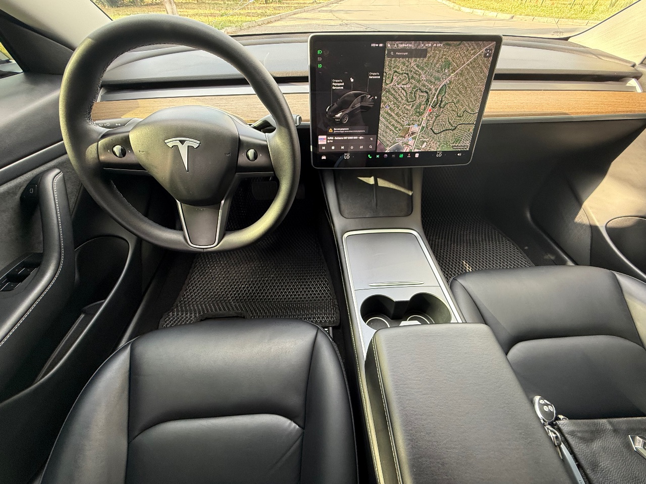 Tesla Model 3 - фото 24