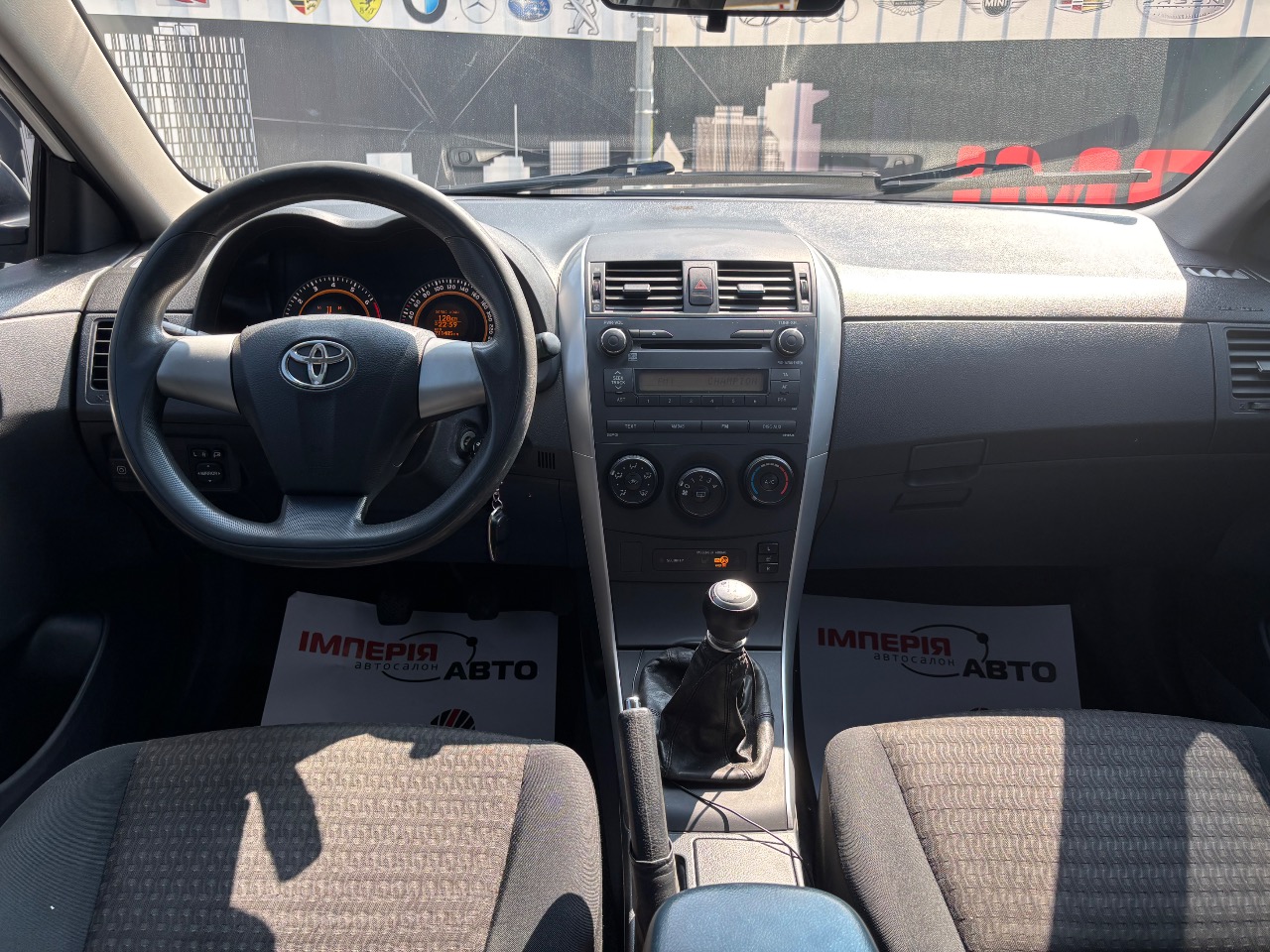 Toyota Corolla - фото 5