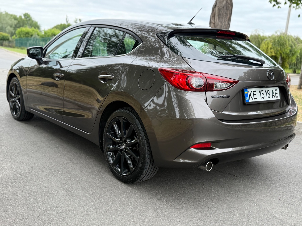 Mazda 3 - фото 11