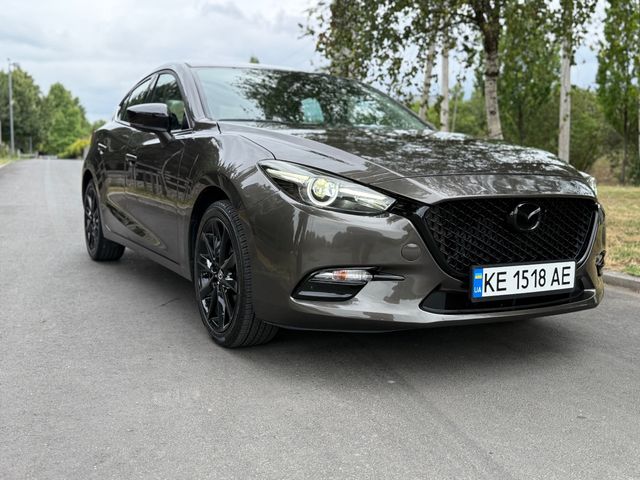 Mazda 3 - фото 1