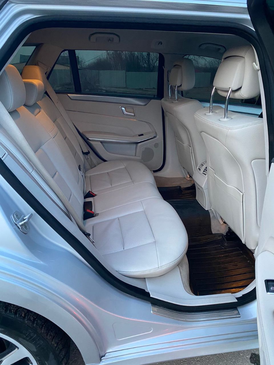 Mercedes-Benz E-Класс - фото 5