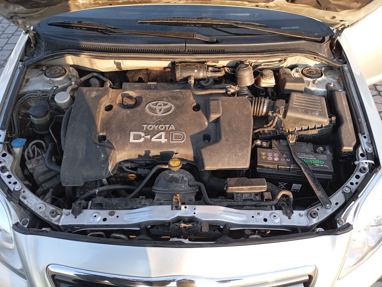 Toyota Avensis - фото 10