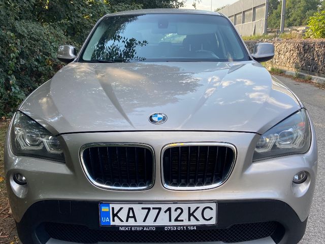 BMW X1 - зображення 1
