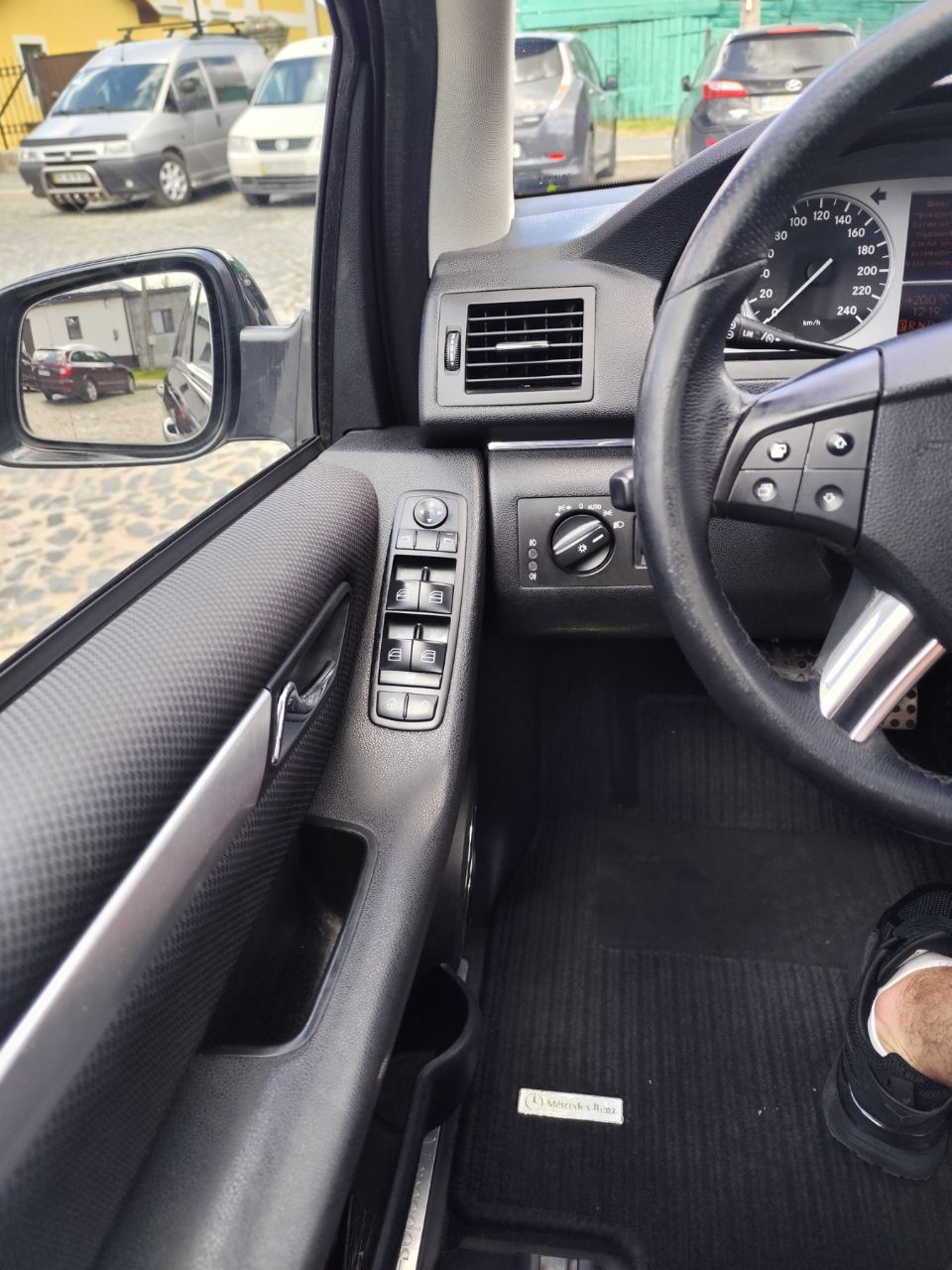 Mercedes-Benz B-Класс - фото 16