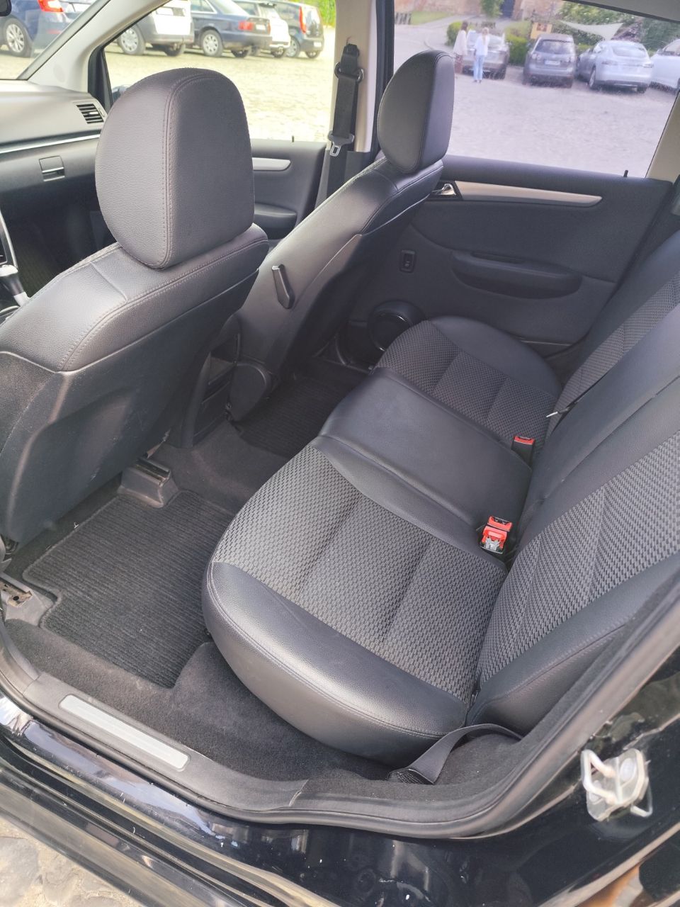 Mercedes-Benz B-Класс - фото 15