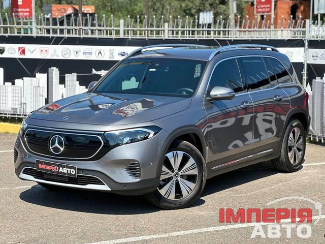 Mercedes-Benz EQB - фото 1