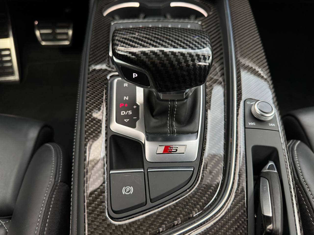 Audi S5 - фото 19