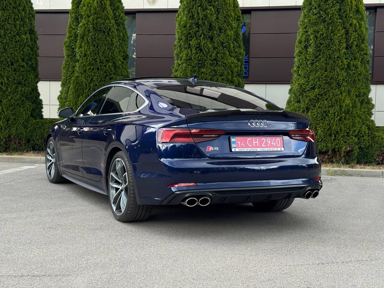Audi S5 - фото 8
