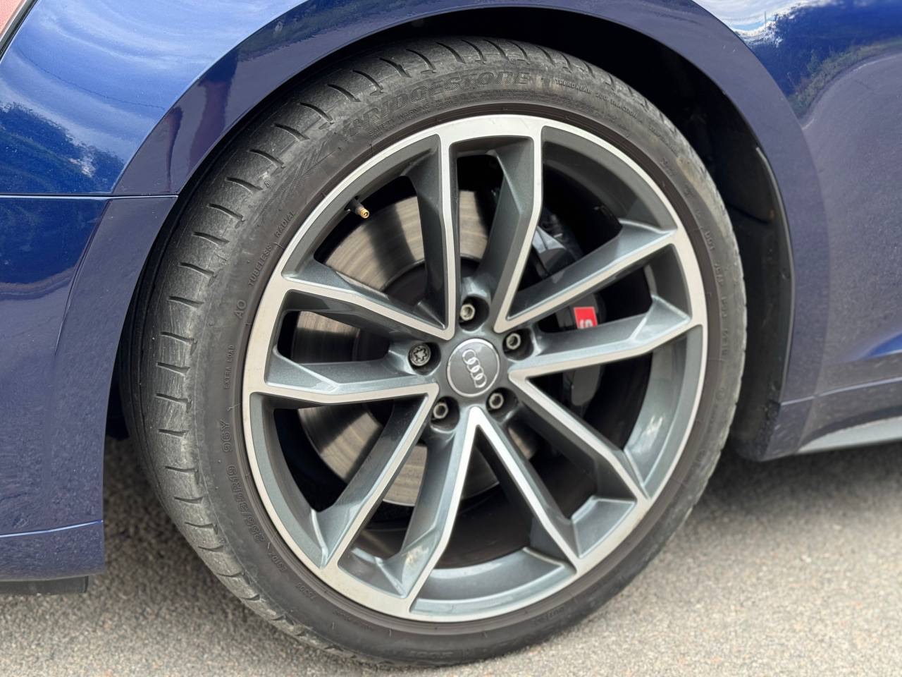 Audi S5 - фото 7